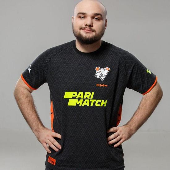 DOTA2与怪物猎人成功联动 日均在线玩家突破59万